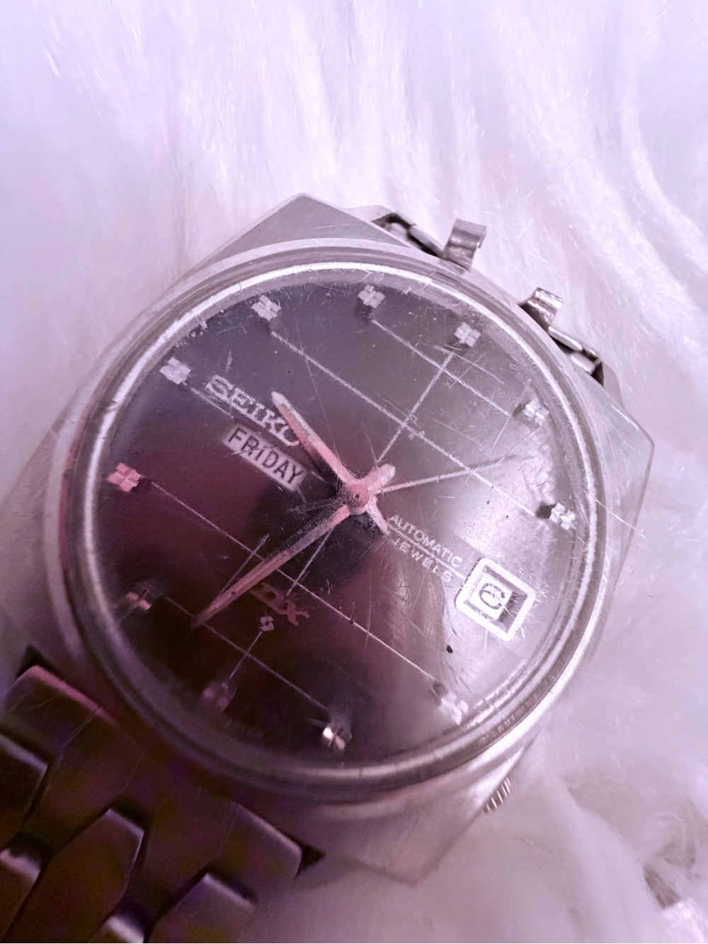 Seiko Silver and Black Automatic Watch with Day-Date